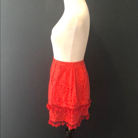 Pom Pom Skirt Tassel Red - Picture 6 of 7